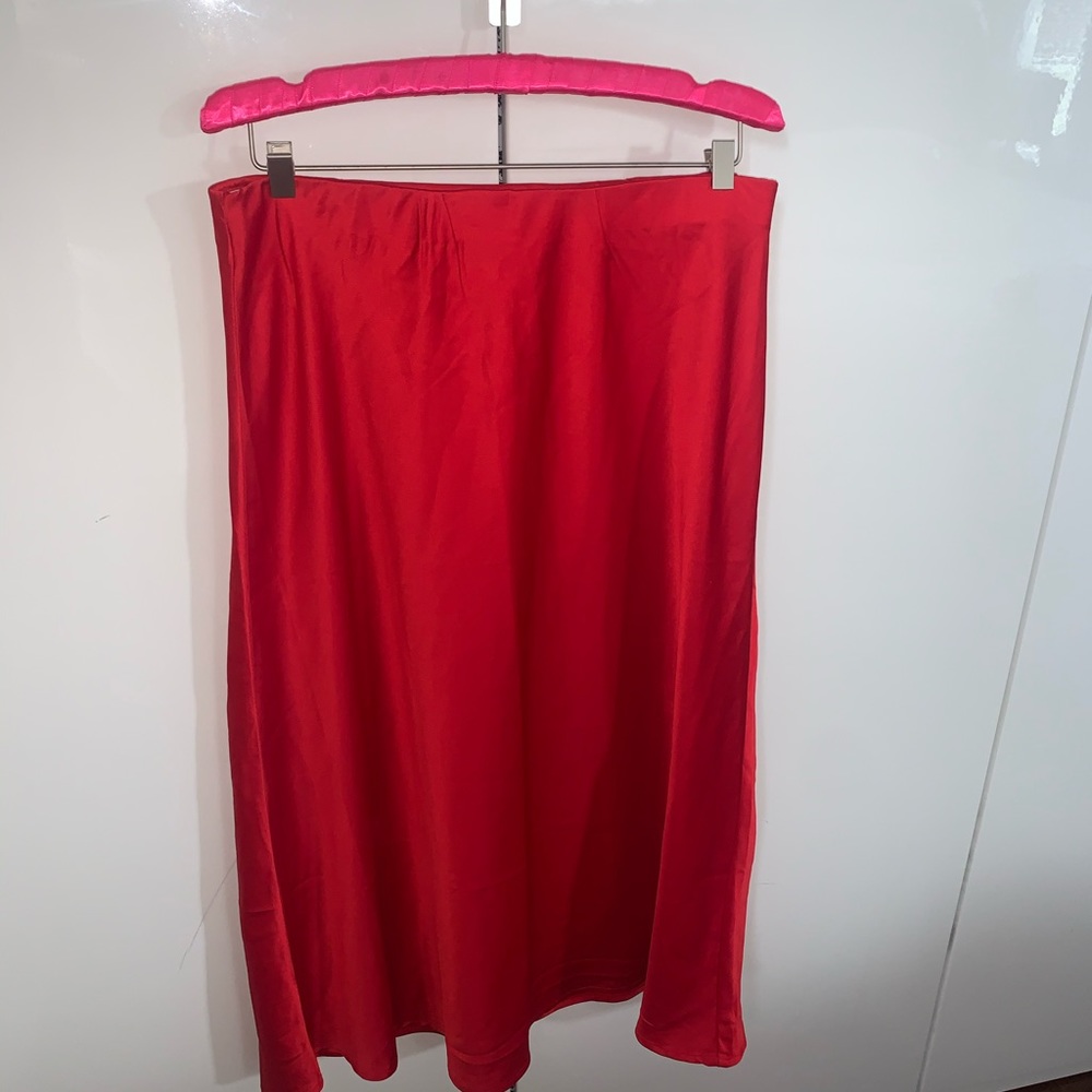 Red silk revamped skirt